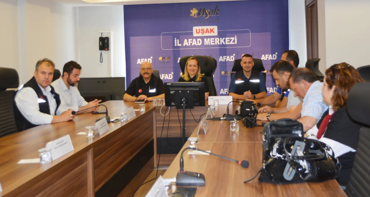 AFAD’DAN BASINA AFET SEMİNERİ