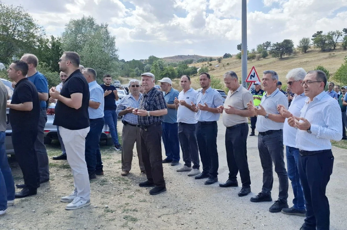 BALCIDAMI KÖYÜNDE TRAKTÖR DEVRİLDİ