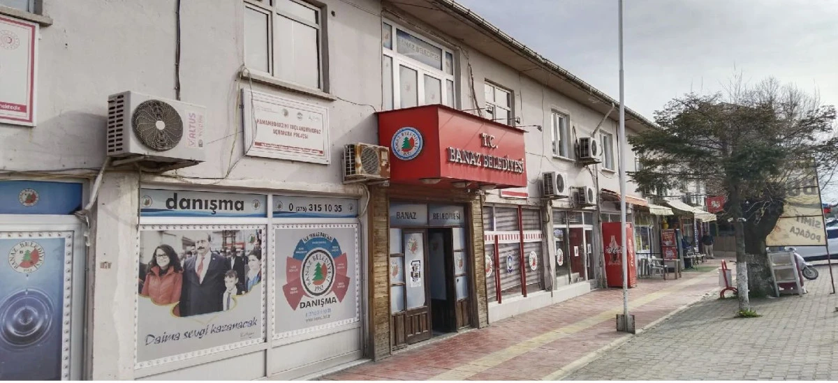 BANAZ BELEDİYESİ 5 İŞ YERİNİ KİRAYA VERECEK