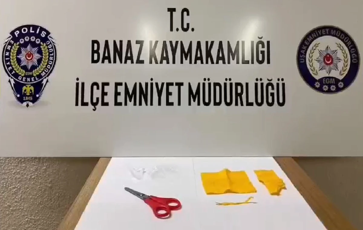 BANAZ İL&Ccedil;E EMNİYET M&Uuml;D&Uuml;RL&Uuml;Ğ&Uuml; EKİPLERİ ZEHİR TACİRLERİNE G&Ouml;Z A&Ccedil;TIRMIYOR