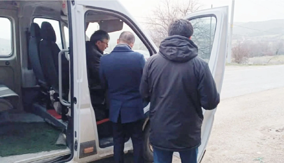 BANAZ İL&Ccedil;E MİLLİ EĞİTİM M&Uuml;D&Uuml;RL&Uuml;Ğ&Uuml; TAŞIMALI SERVİSLERİ DENETLEDİ