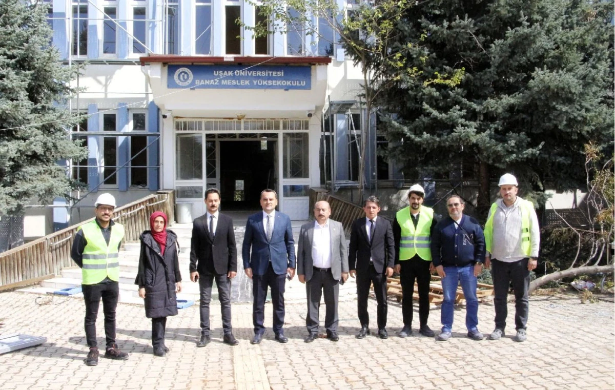 BANAZ MYO&rsquo;DA &Ccedil;ALIŞMALAR S&Uuml;R&Uuml;YOR &Ouml;ĞRENCİLER İKİNCİ YARIYILDA D&Ouml;NECEK