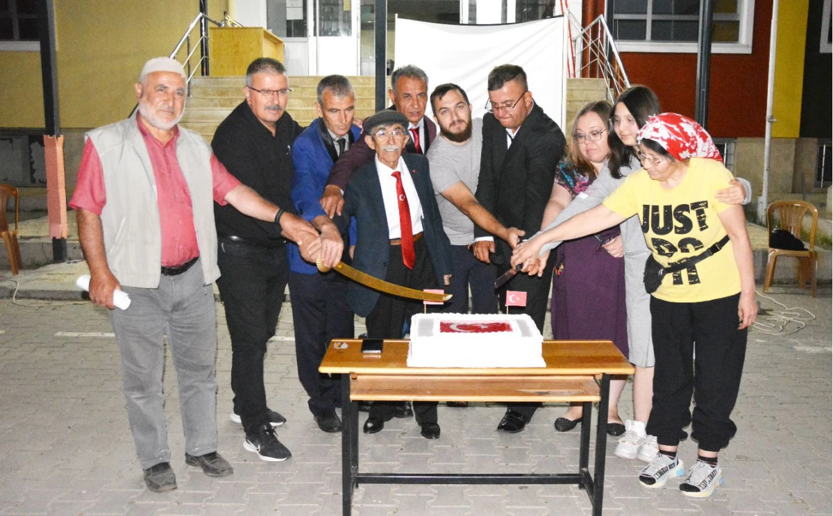 BANAZ’DA LAF ÇOK EKİBİNİN VEFA GECESİ