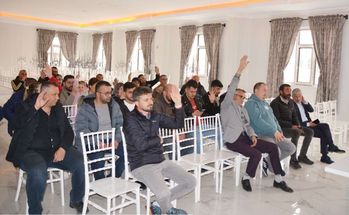 ESNAF KEFALET GENEL KURUL YAPTI