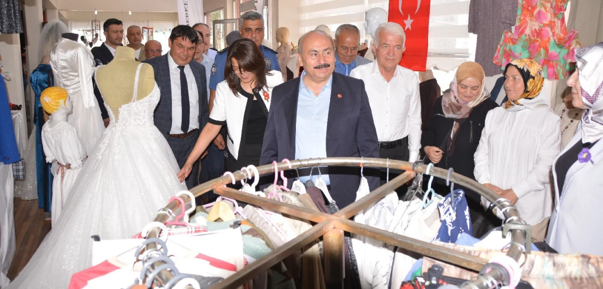 HALK EĞİTİM YIL SONU SERGİSİ A&Ccedil;ILDI