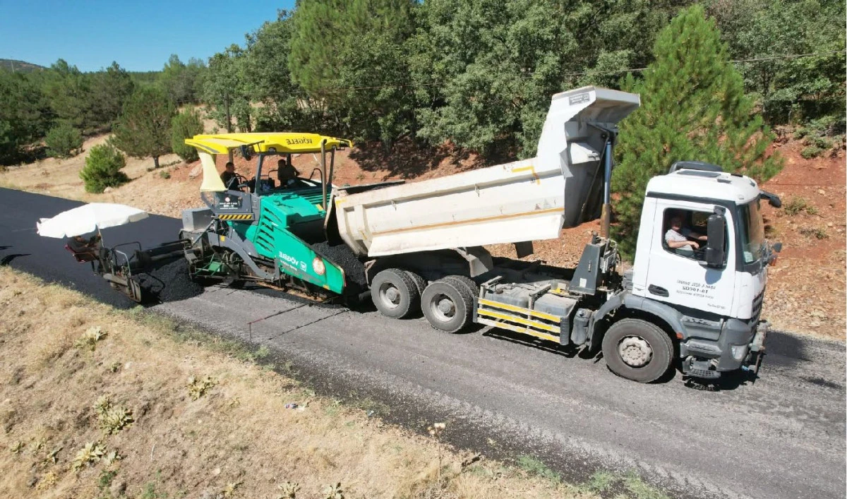 İLETİŞİM BAŞKANI BURHANETTİN DURAN BASIN İLAN KURUMU&rsquo;NU ZİYARET ETTİ