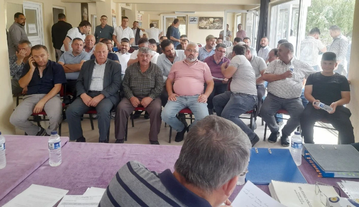KAMYONCULAR ORHAN PEKER’LE DEVAM DEDİ