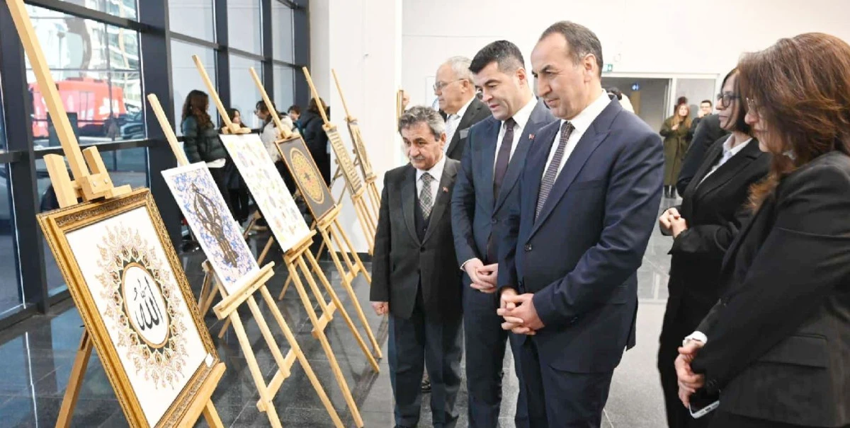 &ldquo;SANATIN DİLİYLE DEĞERLERİMİZ&rdquo; SERGİSİ A&Ccedil;ILDI
