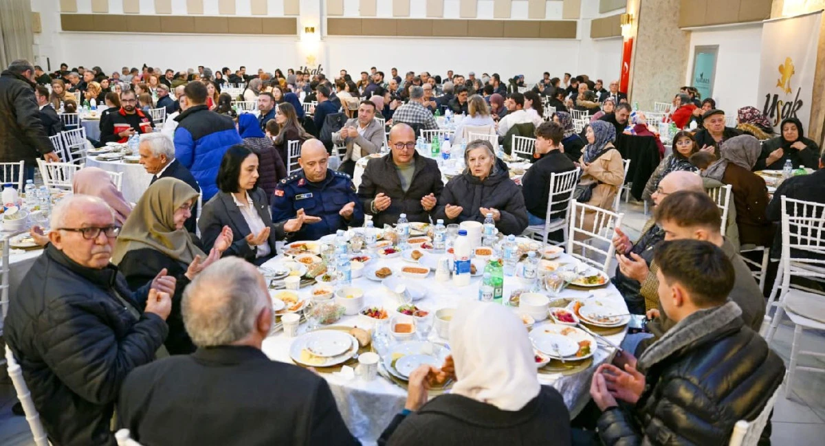 ŞEHİT VE GAZİ AİLELERİNE ANLAMLI İFTAR YEMEĞİ