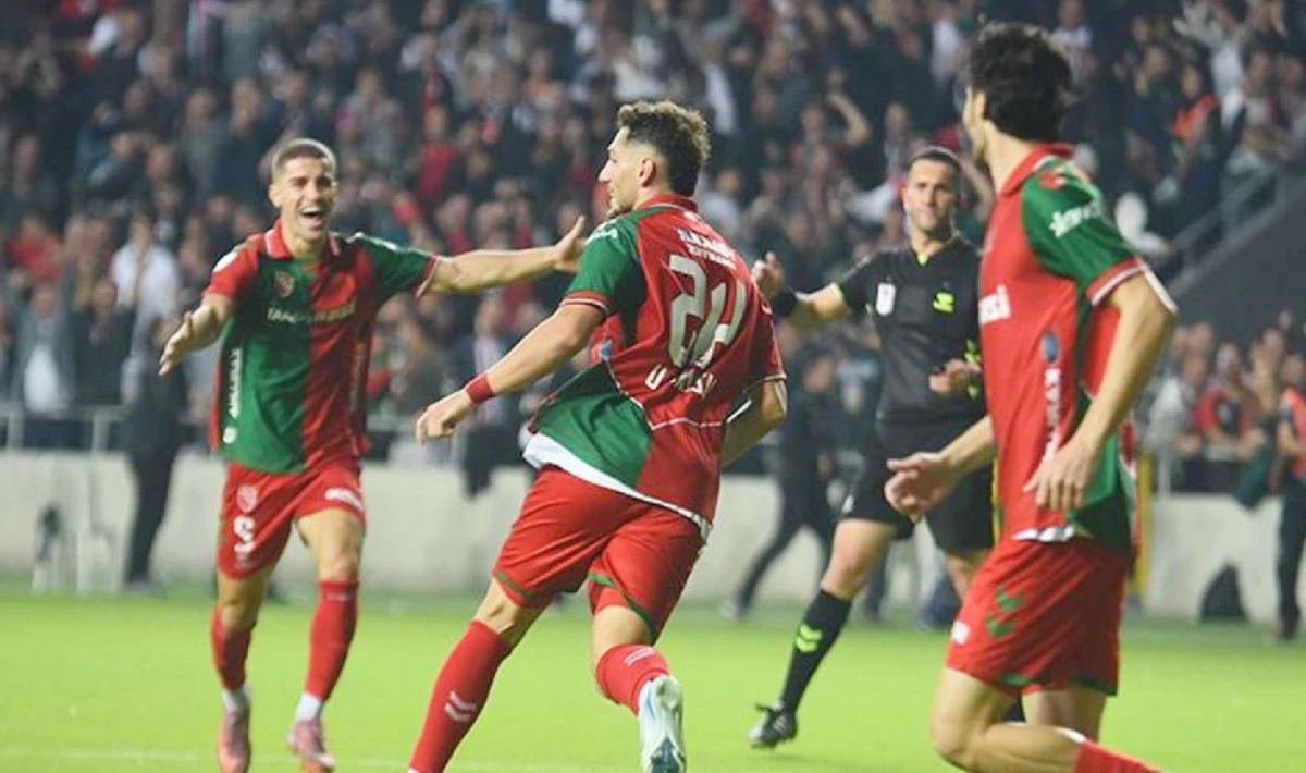 UŞAKSPOR 3 DAKİKA DAHA DAYANAMADI