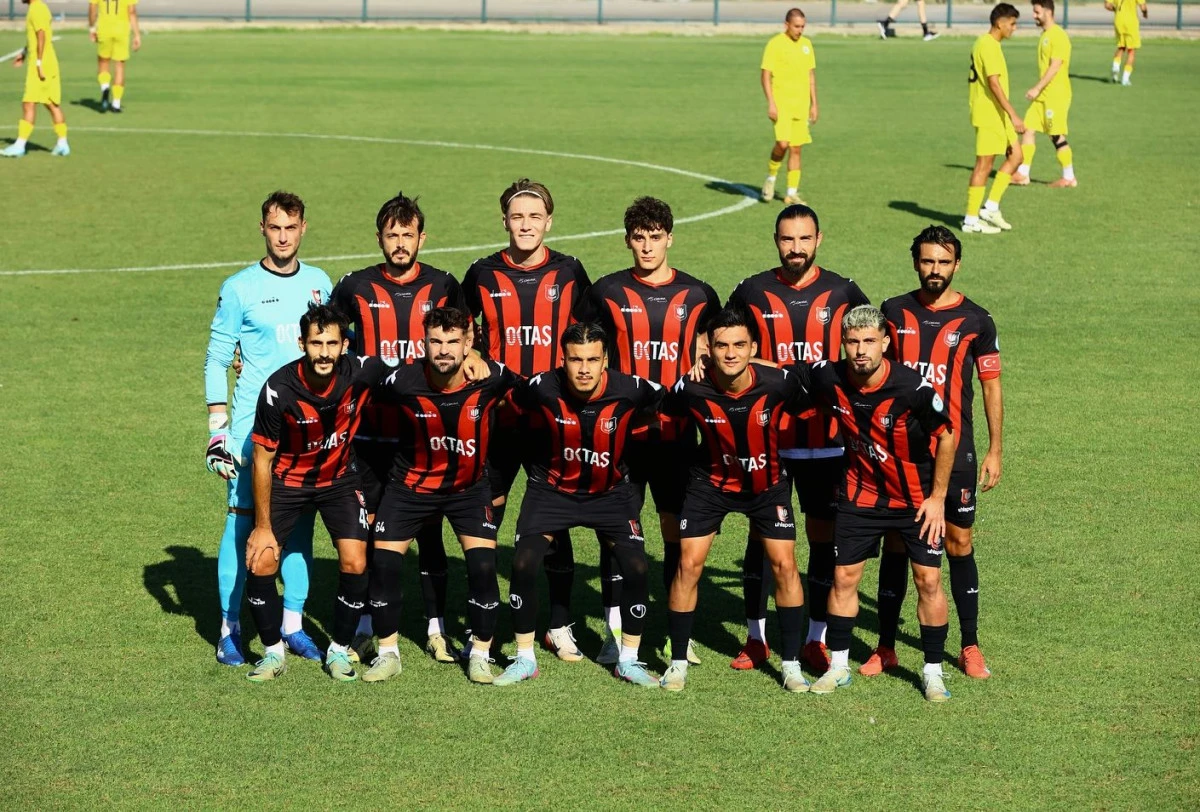 UŞAKSPOR HAZIRLIK VE KUPA MAÇLARINA RESMİ OLARAK BAŞLADI