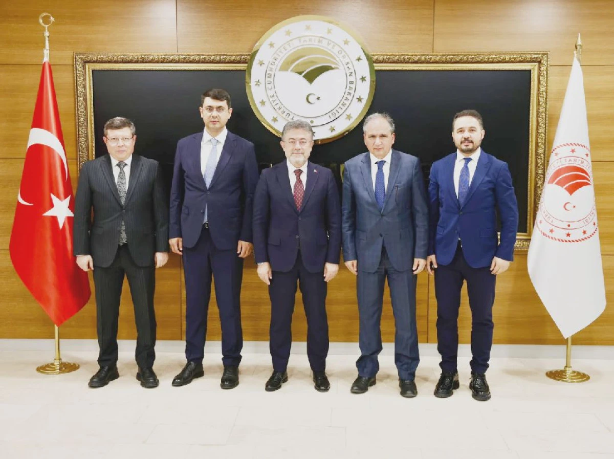VALİ KARTAL&rsquo;DAN ANKARA&rsquo;DA BAKANLARA UŞAK ZİYARETLERİ