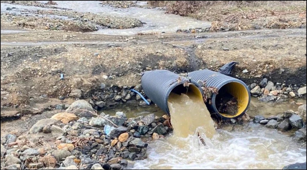 YAĞIŞ MEVSİMİNDE BORU TIKANDI